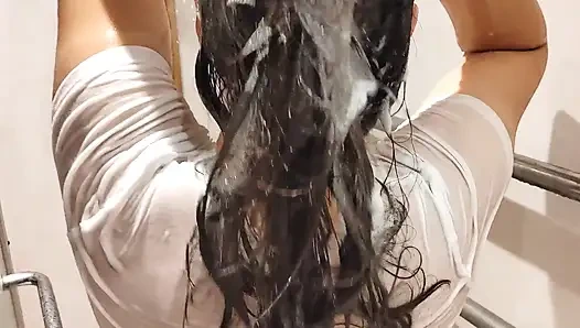 Wet T-shirt 2