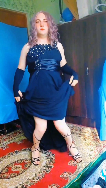 Big Ass Sexy Dancing White Boy Boy Gay Crossdresser Sissy Kitty | Clip 1