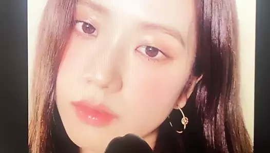 Blackpink jisoo boşalma haraç 3
