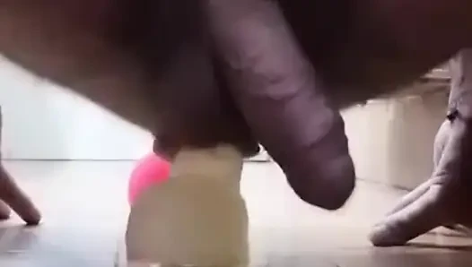 Dildo: Toplu Bang. Gül tomurcuğuna 5 at sürüyorum