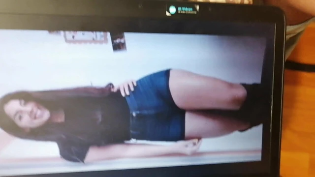 Cum tribute instagram girl NABILADELMAR. Sexy ass and legs