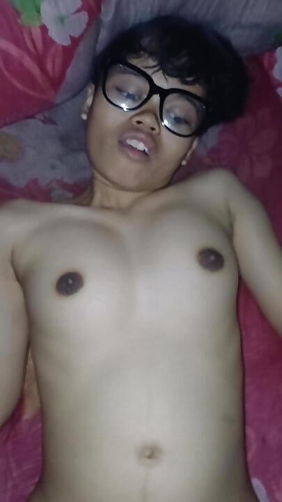 Pussy sensation of Asian tomboy