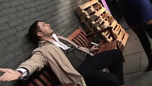 Cop chick beats the crap out of her detective boyfriend