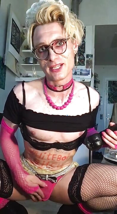 Whiteboi Bitch Jes!