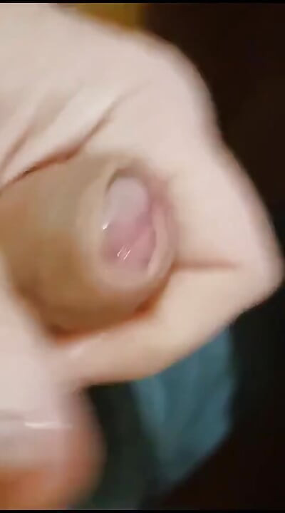 ควยใหญ่และยิงน้ําเงี่ยนใหญ่