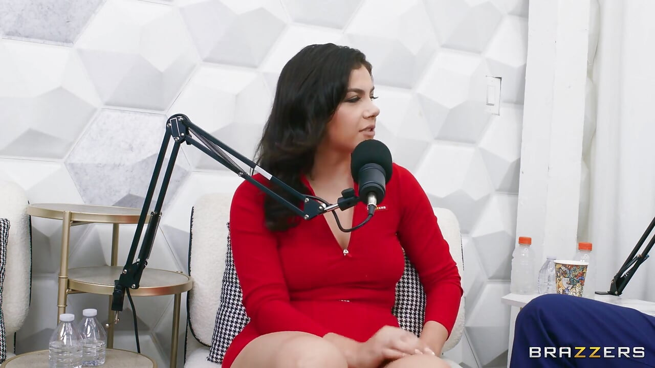 Brazzers - Valentina Nappi Takes Two Cocks After Podcast