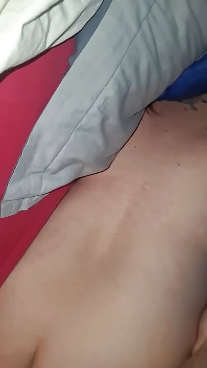 我被从后面带走, 直到他深深地射在我体内