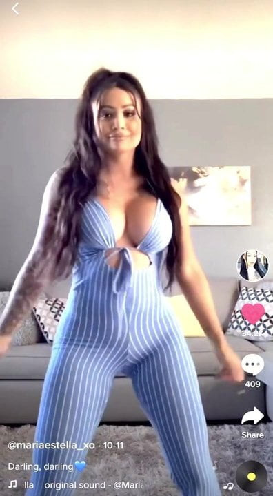 Ass shake