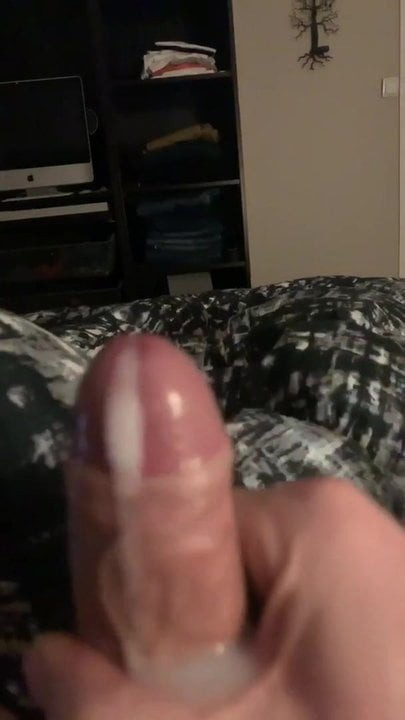 Cumming before bed