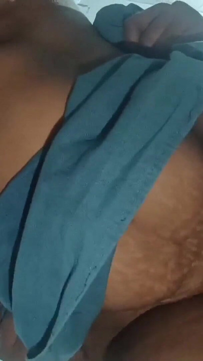 Telangana sathya tetka folira u dogistali sa har dečkom | Klip 1