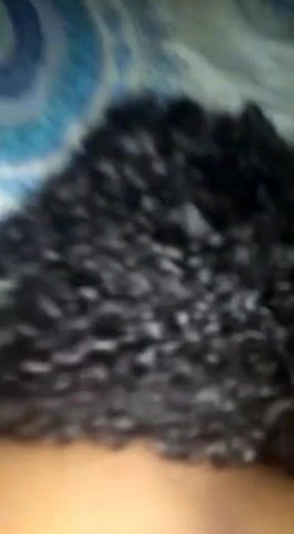 Novinha gostosa geme muito dando o cu