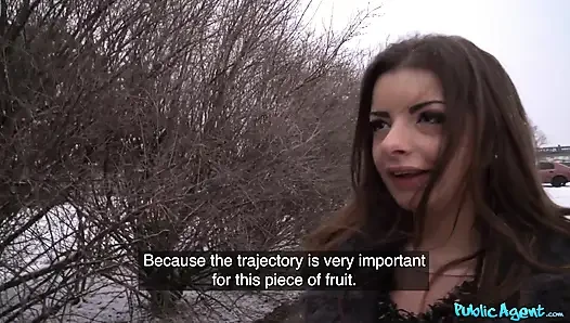 Публичный агент - итальянская крошка Mary Jane делает секс-видео для C'Ash