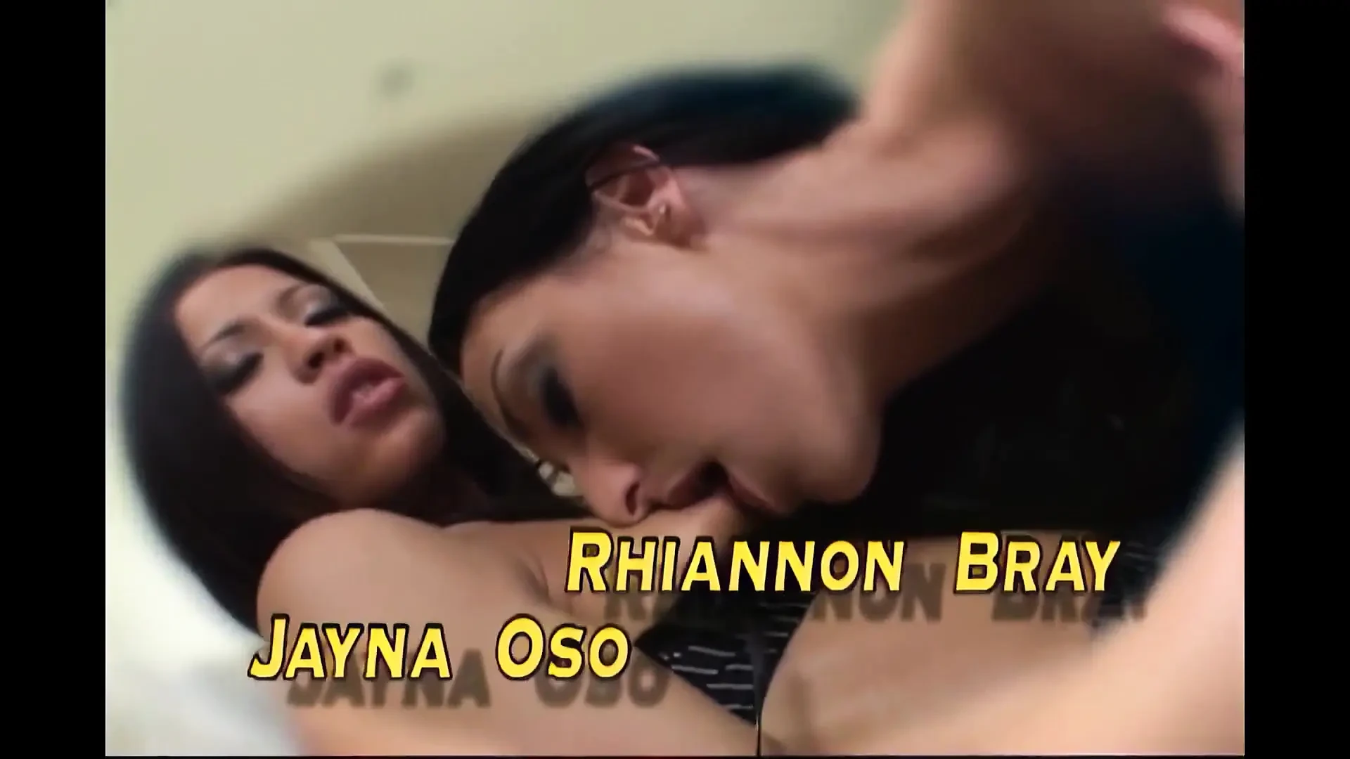 Әйелінің ас үйдегі эротикасы