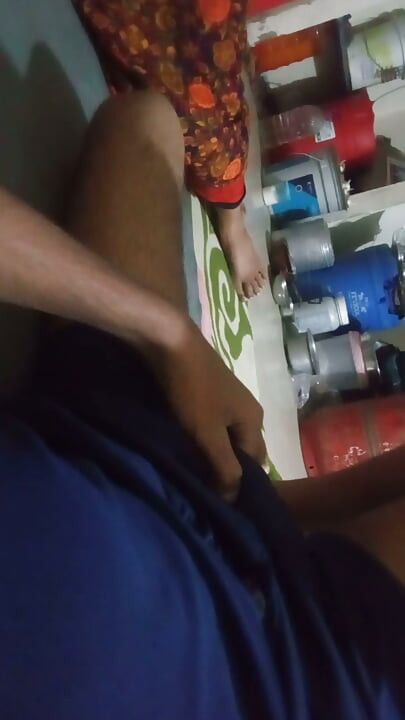 Seeing a woman in the house and making a penis stand