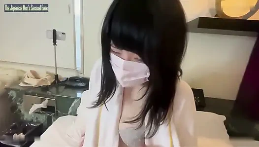 Pure f-cup aura gipfelt, als eine strahlende Schönheit einen tiefen elektrischen Drehpunkt entfesselt