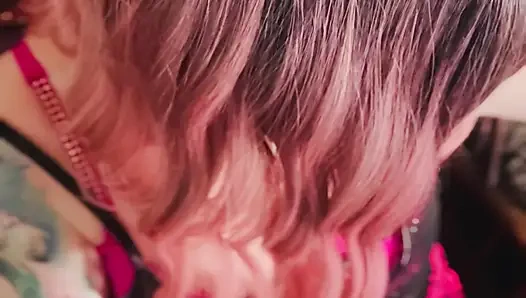 Schau zu, wie dein mädchen tina snua eine zigarette in rosa satin goves mit vielen ringen raucht - snap inhales, OMI OME driftende raucherin