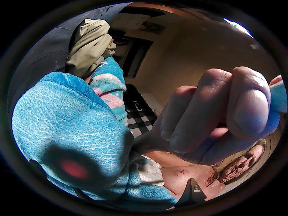 LizzyYum peek hole JULY 2026 bathing masturbation Dilation