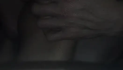 Трахаю мою жену в машине