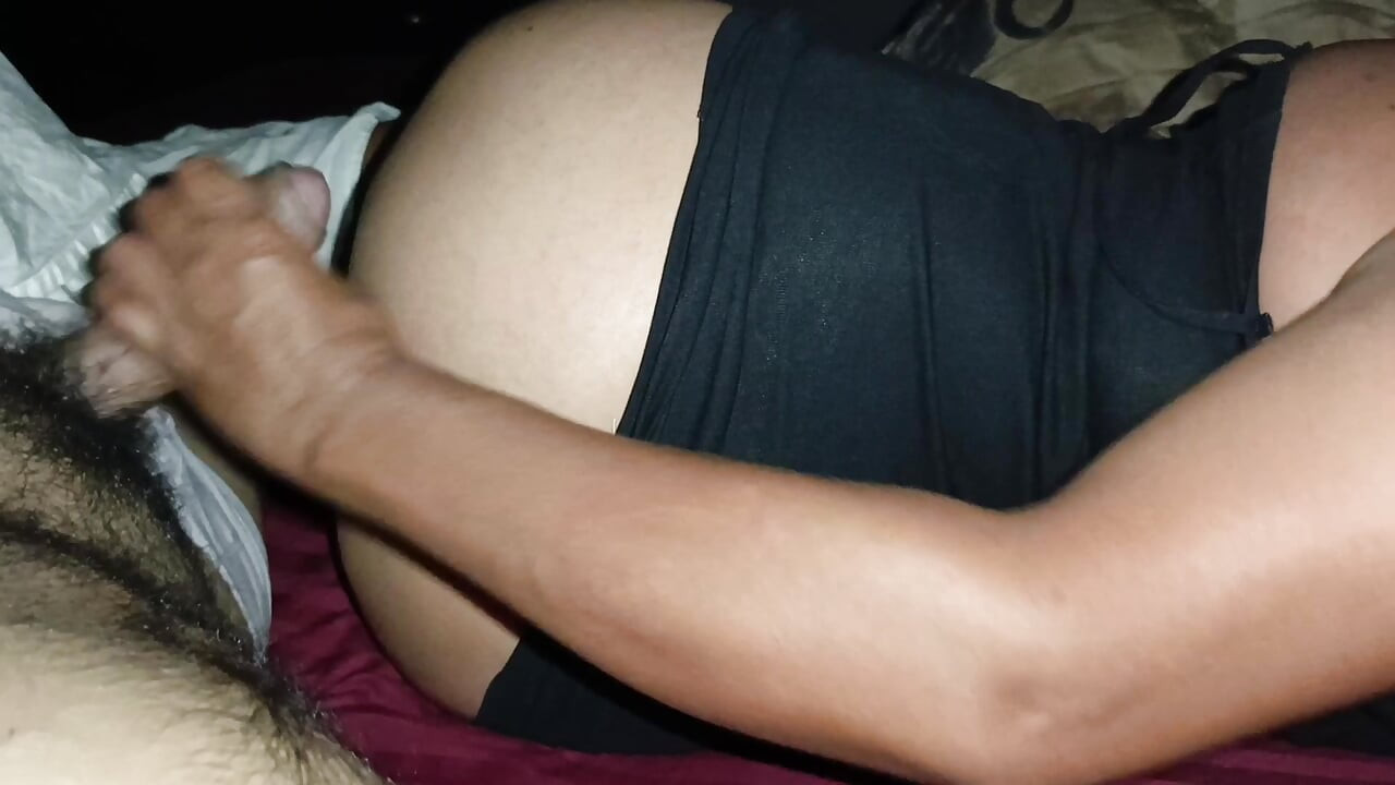 Rekaman seks amatir pacar tetek besar temanku pulang pesta