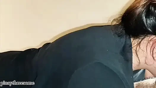 Asyalı aldatan evli kadın kocası karısını oral sekste ve binişte ne kadar iyi olduğunu filme alıyor