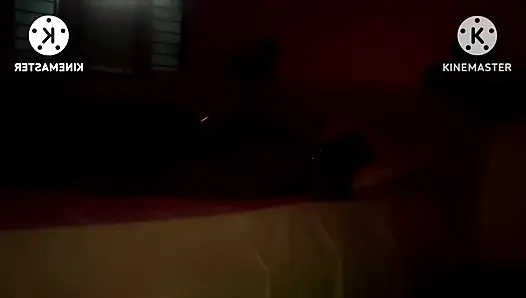 Bangalore Randi Lagi Asik Semalam Saksama Sama Pelanggan Besar Pria Kulit Hitam