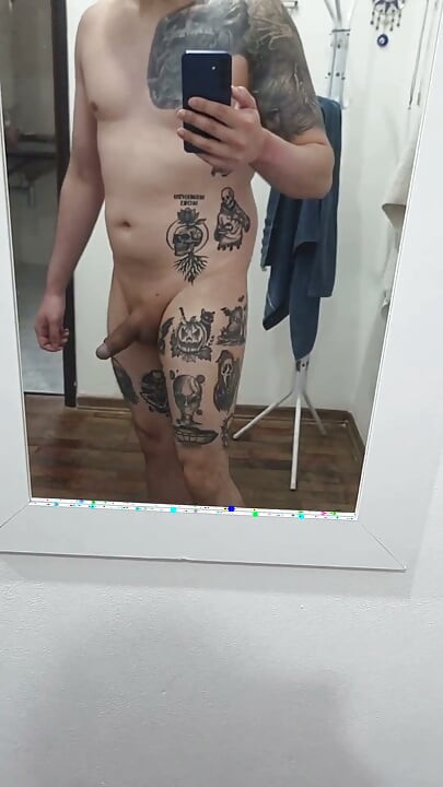 Chubby Shows off His Tattoos