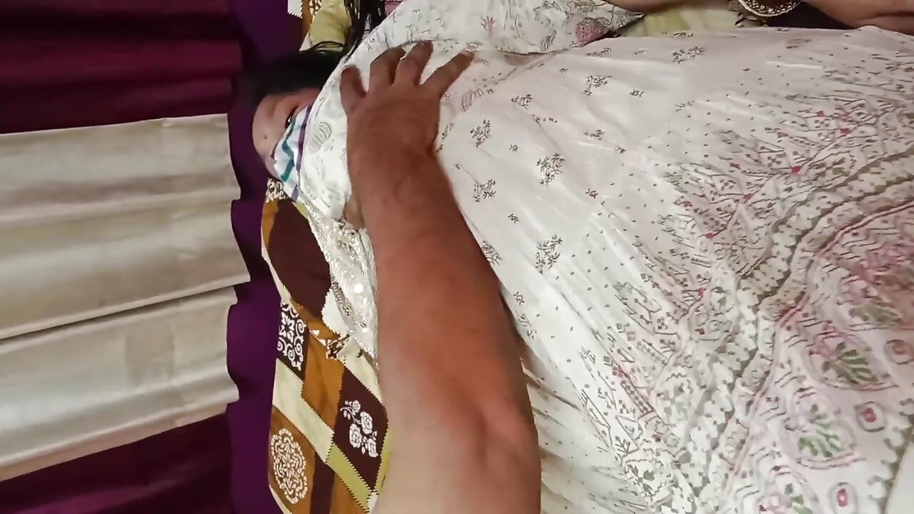 Garotas Gostosas Bhabhi Deshi Bhabhi Bhabhi Romântica