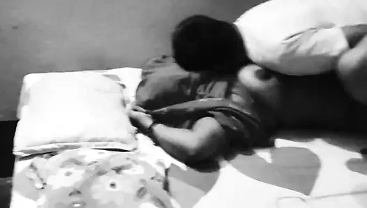 Bhabhi ki deshi chuddaii