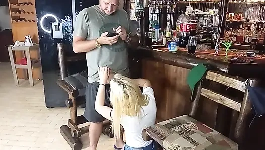 Ich Habe Gesicht Von Ihrem Freund Und Seinem Besten Freund Gefickt