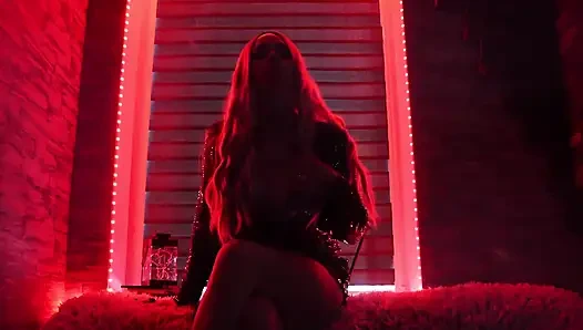 Завораживающая FinJOI! Погладь эту кнопку трибьюта для меня и кончи!