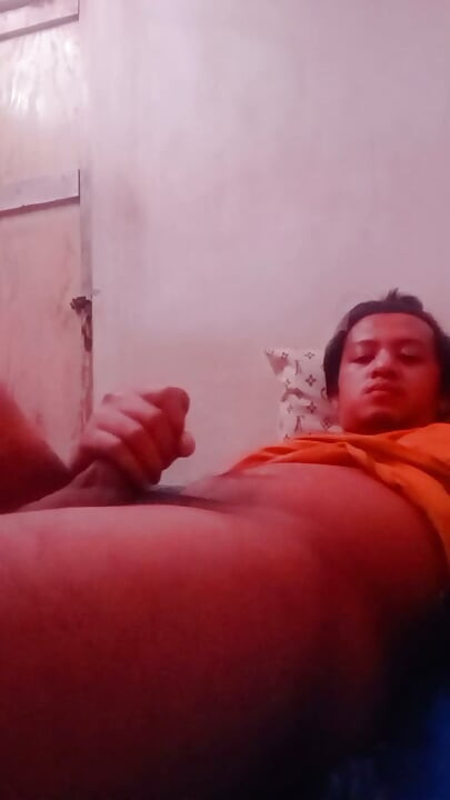Pinoy Twink Moning, Hard Cock, Waiting for a Real Dad! Fuck Me