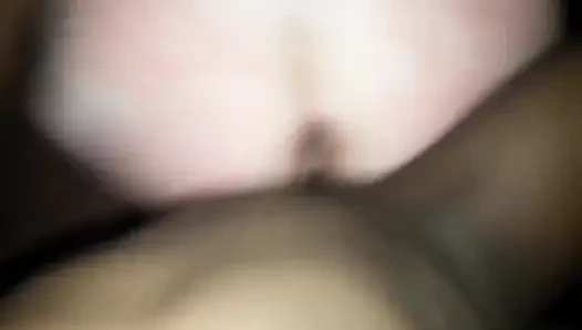 cewek ini dientot habis-habisan sama besar pria kulit hitam sampai orgasme intens