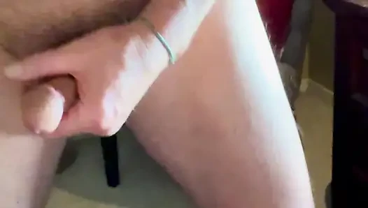 Entot aku, sepong kakiku, crot di dalam memekku yang berbulu