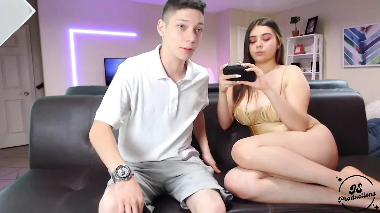 直播结束继母和性交