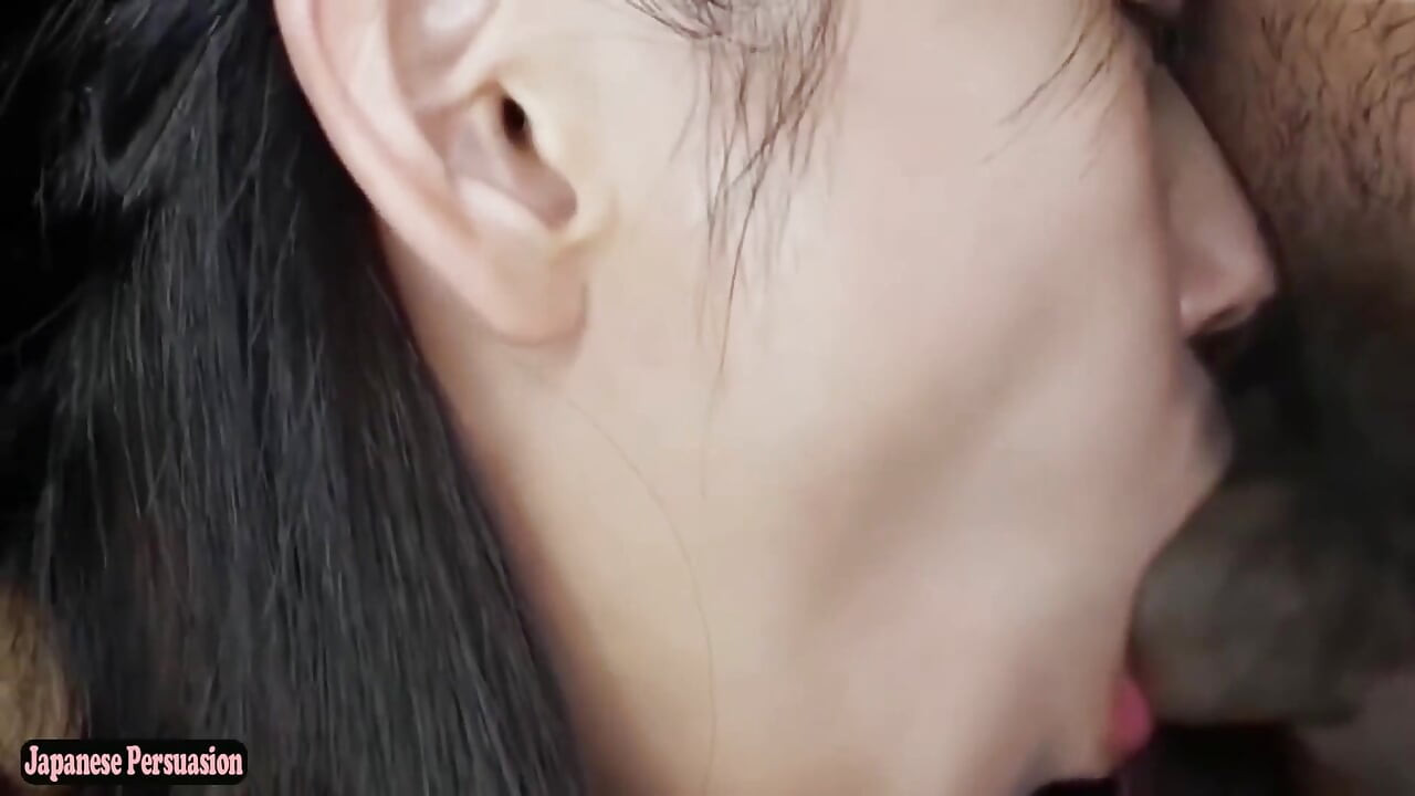 2일 카메라에 잡힌 독점 비공개 로맨스에서 아이돌같은 날씬한 미녀가 가장 열정적인 면을 드러낸다