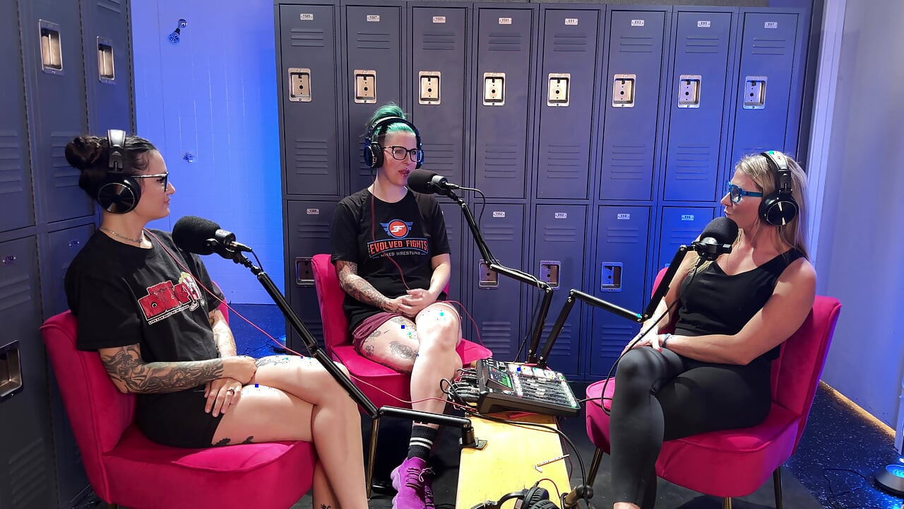 Luna Lovely and Nikki Zee Join Ariel On Locker Room Talk