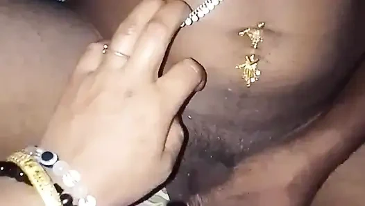 Indian Desi Bhabhi Ne Hand Se Meri Cock Ke Pani Nikali,,Hindi Sexy Video,Indian Sexy Video,Desi Sexy Video,Sexy Video,Sex Video