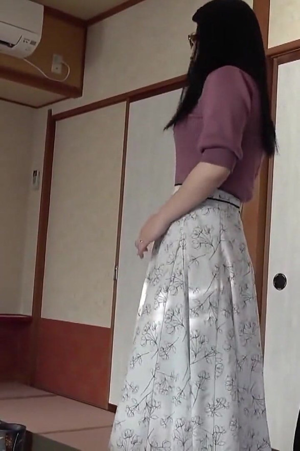Hot Spring - Aya, 27, a Married Woman - 1