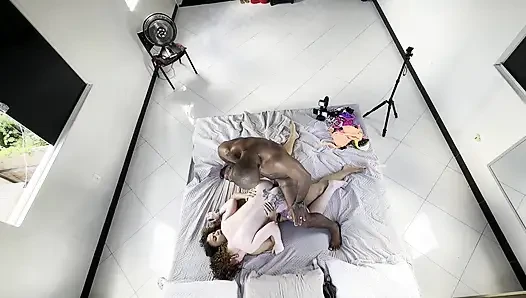 TWO LESBIAN GIRLS SUCK AND FUCK EACH OTHER IN FRONT OF ME I FUCK THEM BOTH