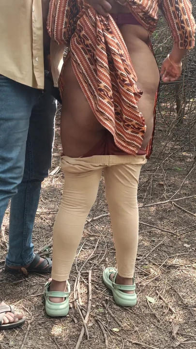 College student Outdoor doggy fuck | Clip 1