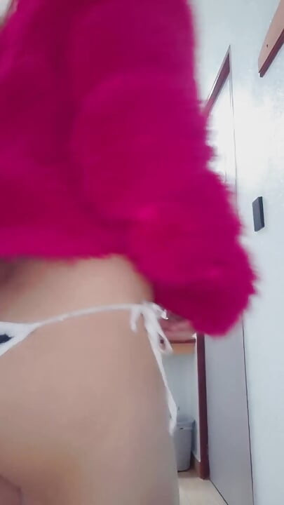 Hot Sissy in Lingerie Show All Her Body to You