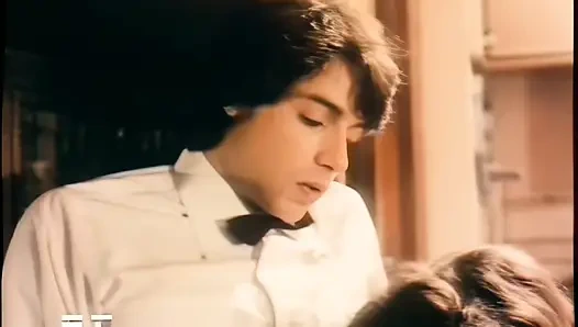 Официант шпилить сексуального клиента