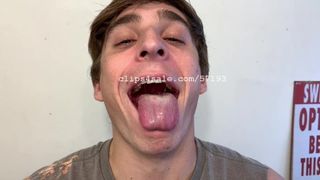 Zungenfetisch - Logan Zunge part4 video1