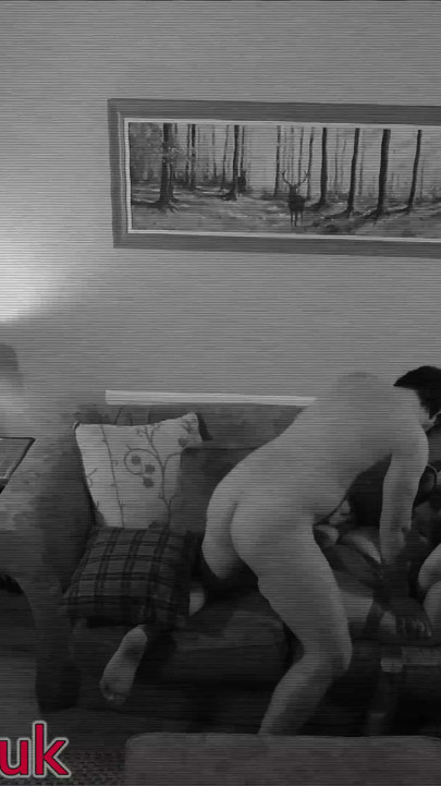 Brittisk tonåring knullar och sväljer sperma | Klippa 1