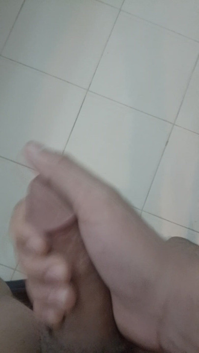 マスターベーション 大きなチンポの男の子、もうすぐイキそう