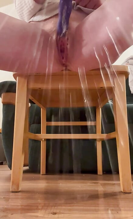 Huge Shooting Squirts with My Purple V-soaking the Floor