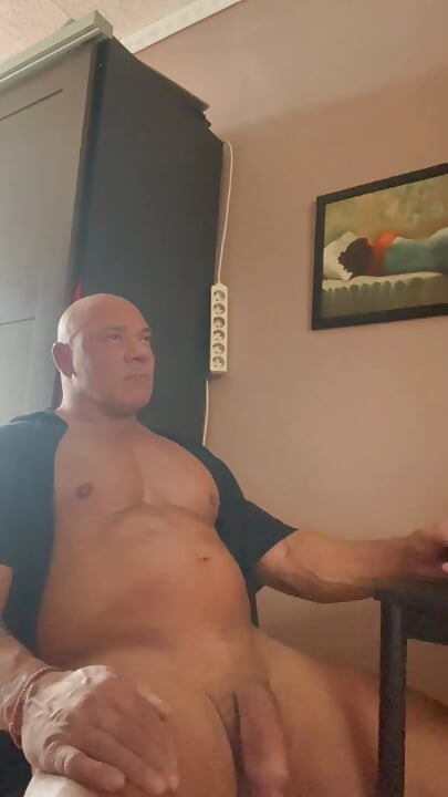 Long Wank Amateur Bodybuilder