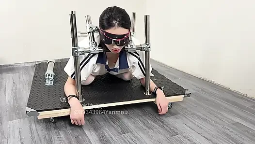 Metal Hell: Hook Control Starring in a Vacuum
