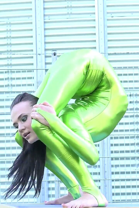 Extreme Shiny & Bendy