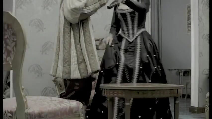 シーラ・ストーンのために大きなチンポをしゃぶり、尻を受け入れる